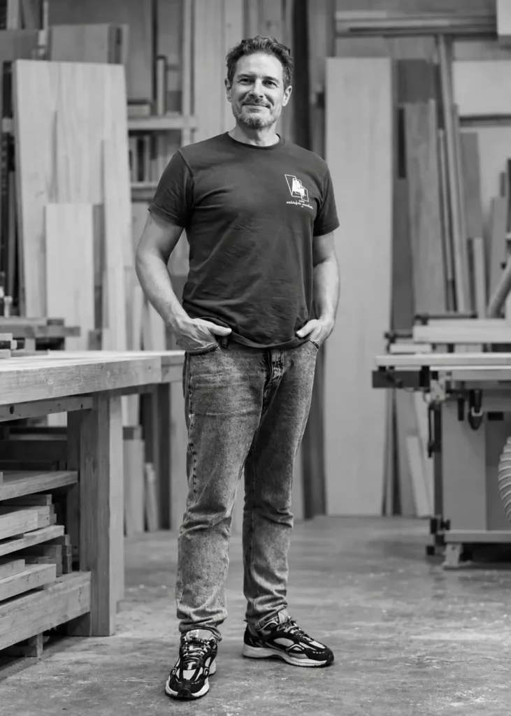 artisan-ebeniste-professionnel-atelier-var-rodolphe
